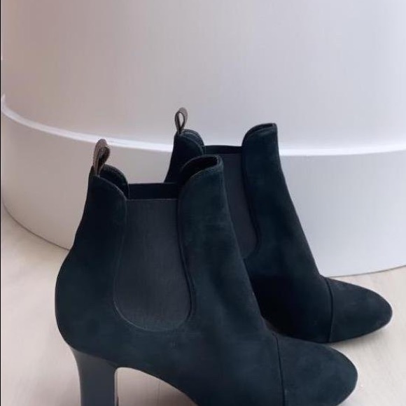 Louis Vuitton Monogram Booties Size 7 - Picture 4 of 6